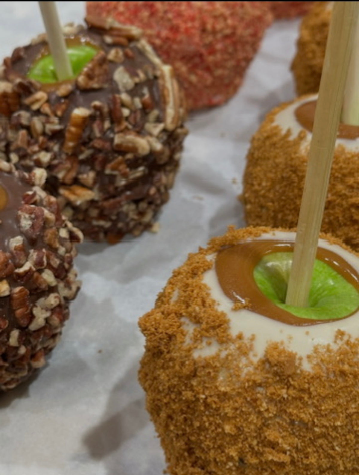 Caramel Chocolate Apples